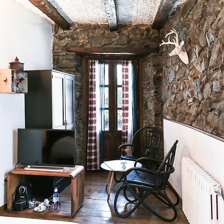Hostal Cisco De Sans Andorra la Vella Ngoại thất bức ảnh
