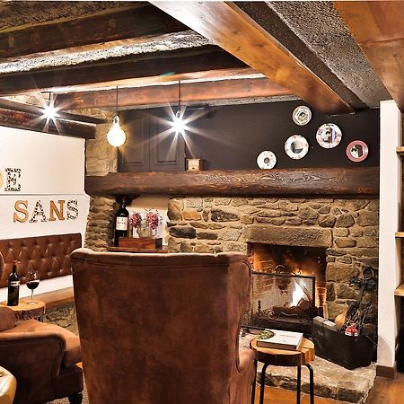 Hostal Cisco De Sans Andorra la Vella Ngoại thất bức ảnh