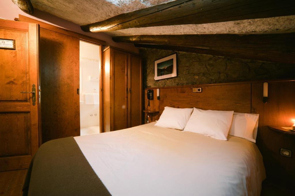 Hostal Cisco De Sans Andorra la Vella Phòng bức ảnh