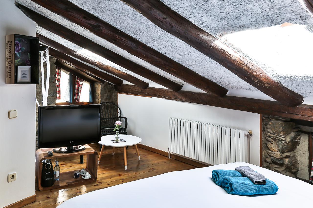 Hostal Cisco De Sans Andorra la Vella Ngoại thất bức ảnh