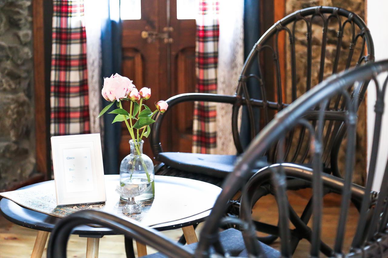Hostal Cisco De Sans Andorra la Vella Ngoại thất bức ảnh