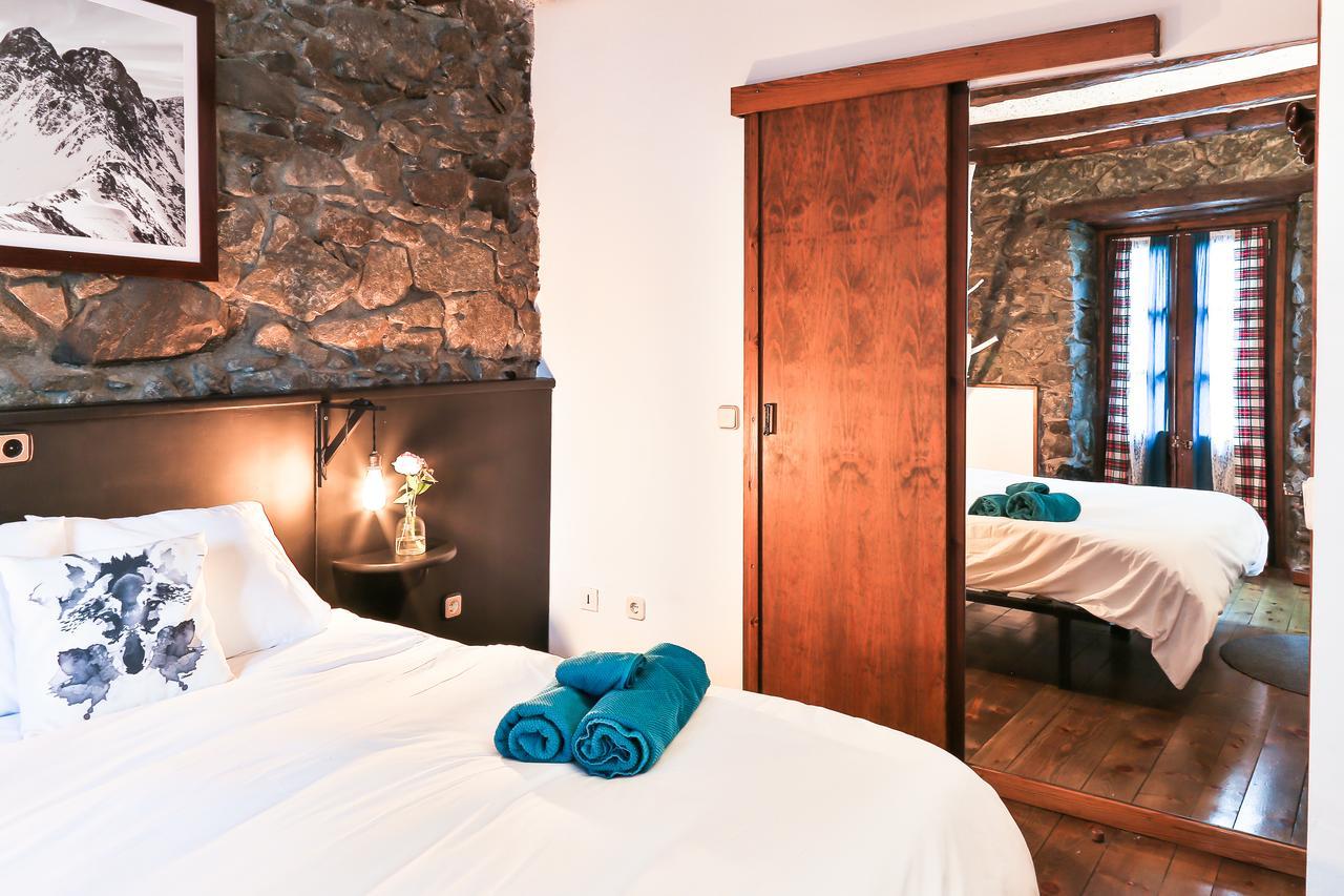 Hostal Cisco De Sans Andorra la Vella Ngoại thất bức ảnh