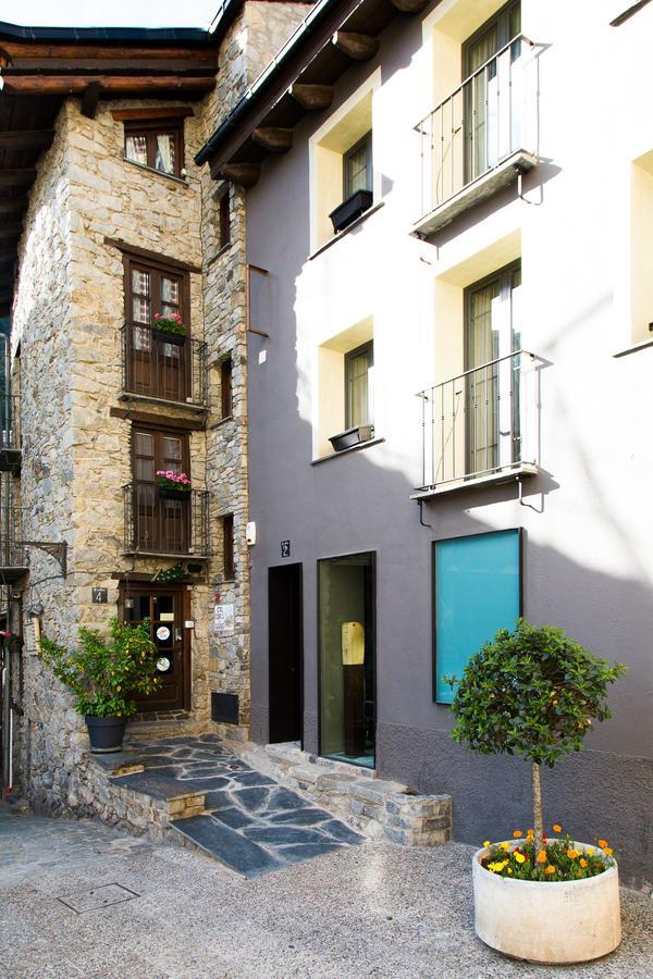 Hostal Cisco De Sans Andorra la Vella Ngoại thất bức ảnh