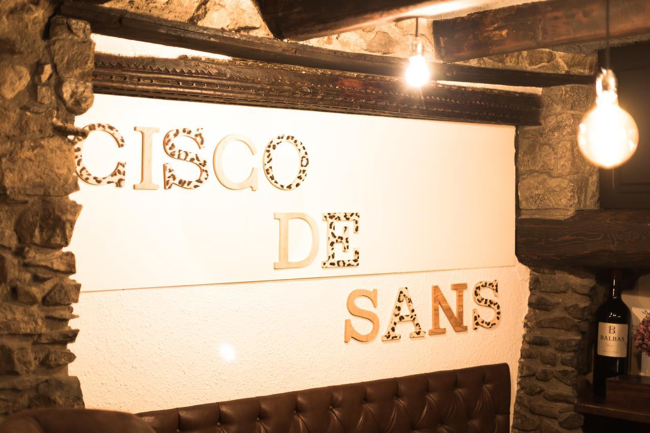 Hostal Cisco De Sans Andorra la Vella Ngoại thất bức ảnh